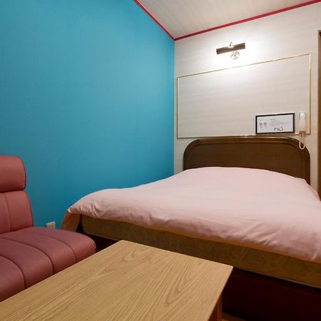 Hotel Hu Namba (Adults Only) Osaka Bagian luar foto