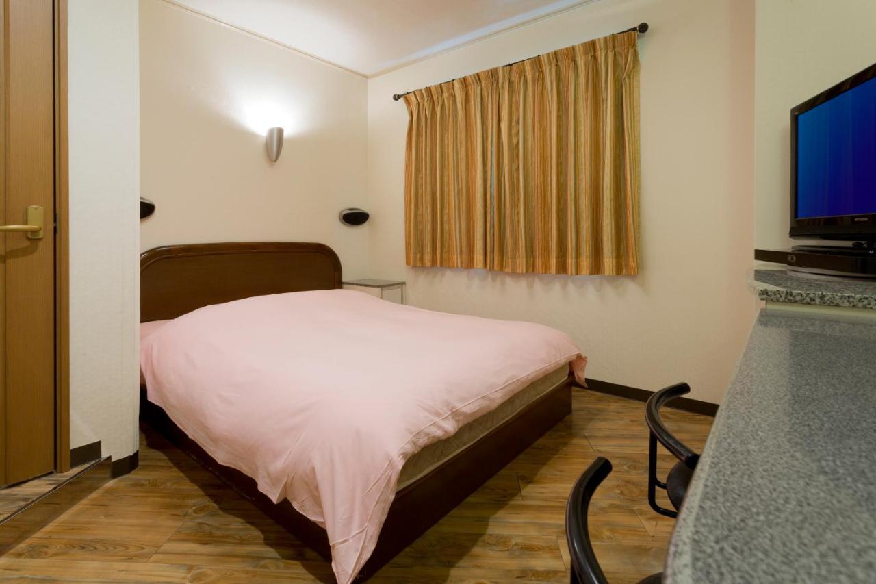 Hotel Hu Namba (Adults Only) Osaka Bagian luar foto